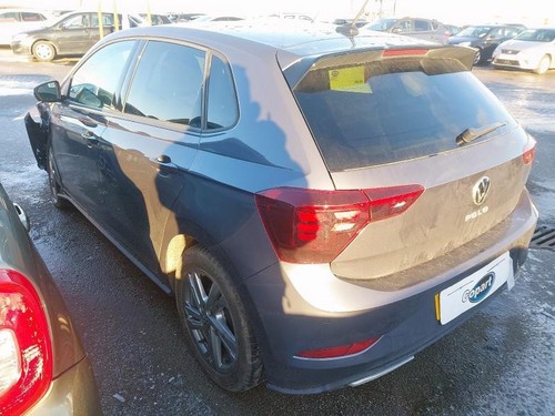 Polo 2024 r line - 1.0,